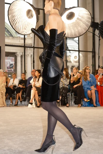 Look 6